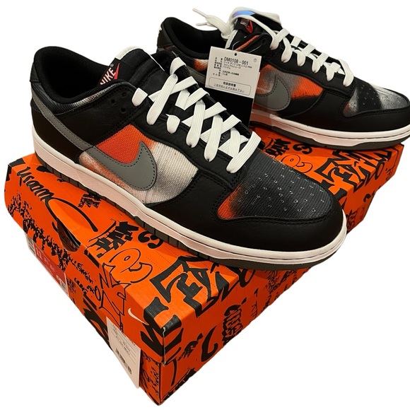 Nike Dunk Low Retro Graffiti Pack Black Red Shoes DM0108-001 Men's Sizes - Picture 3 of 8